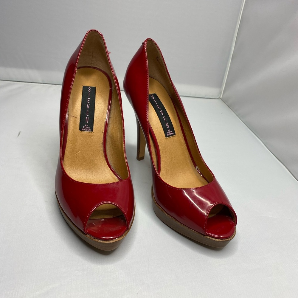 Steven By Steve Madden Red Heels 👠